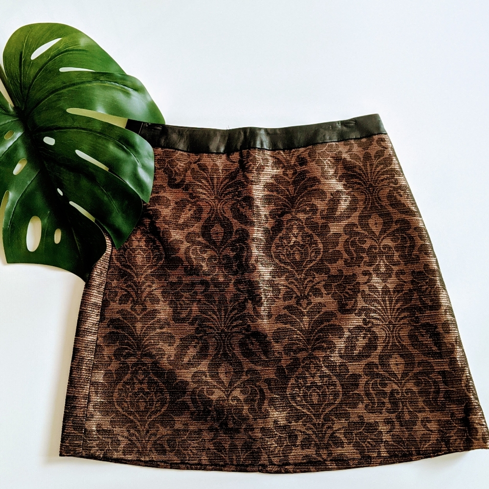 *NEW* Gold patterned faux leather metallic skirt